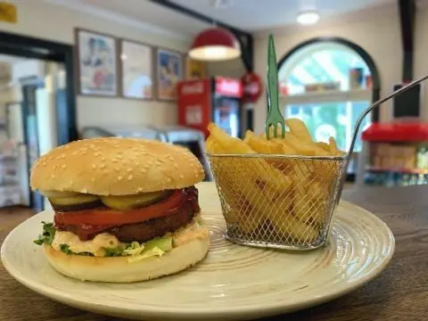 Veggie burger with fries